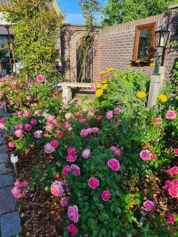 Neerpelt La Rose B&B 외부 사진