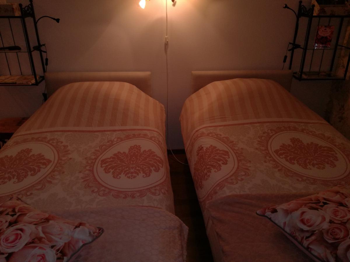 Neerpelt La Rose B&B 외부 사진