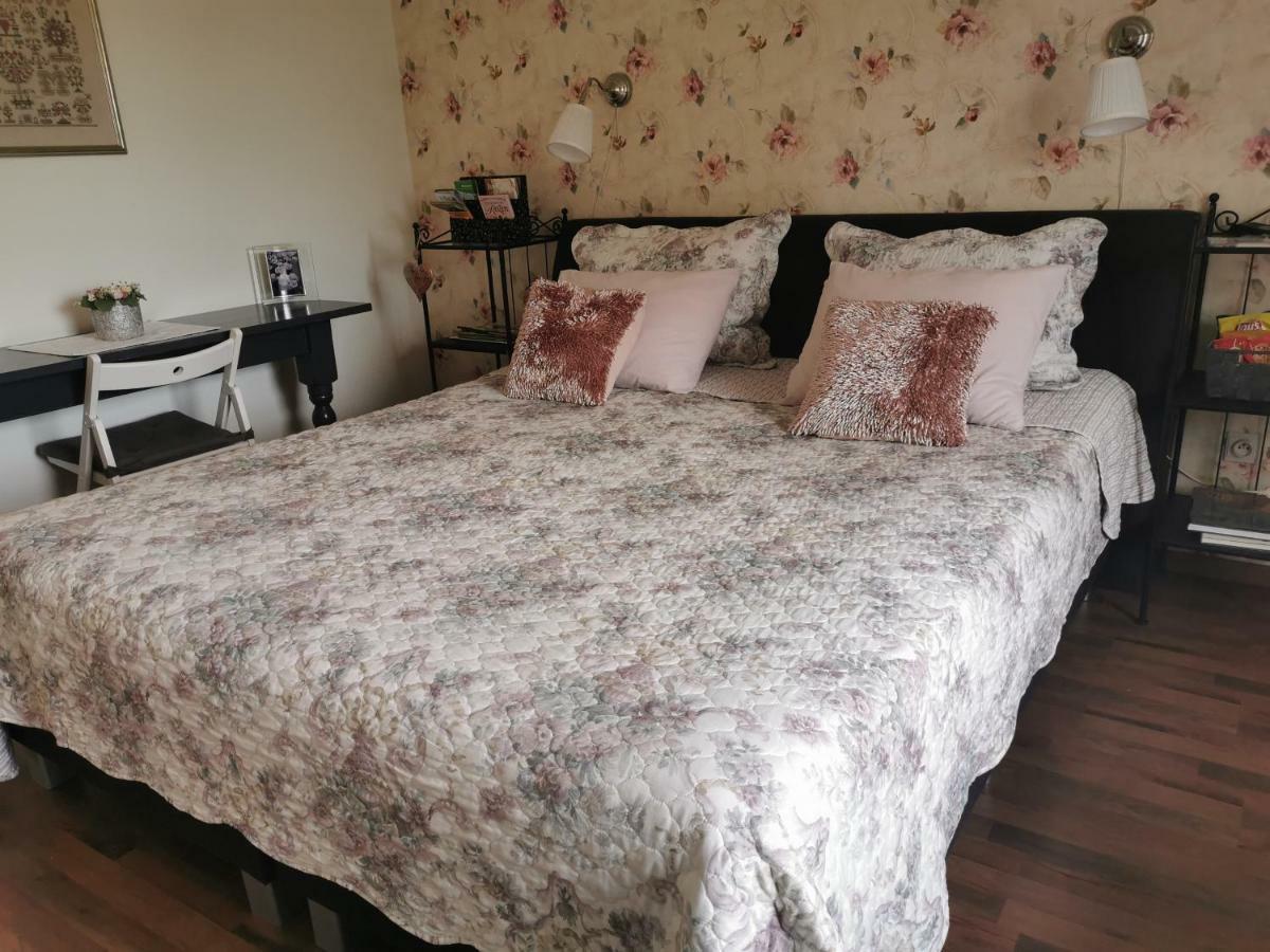 Neerpelt La Rose B&B 외부 사진
